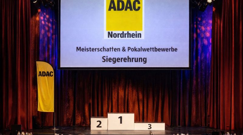 MSC Wahlscheid bei der großen ADAC Siegerehrung mit vielen Aktiven dabei.